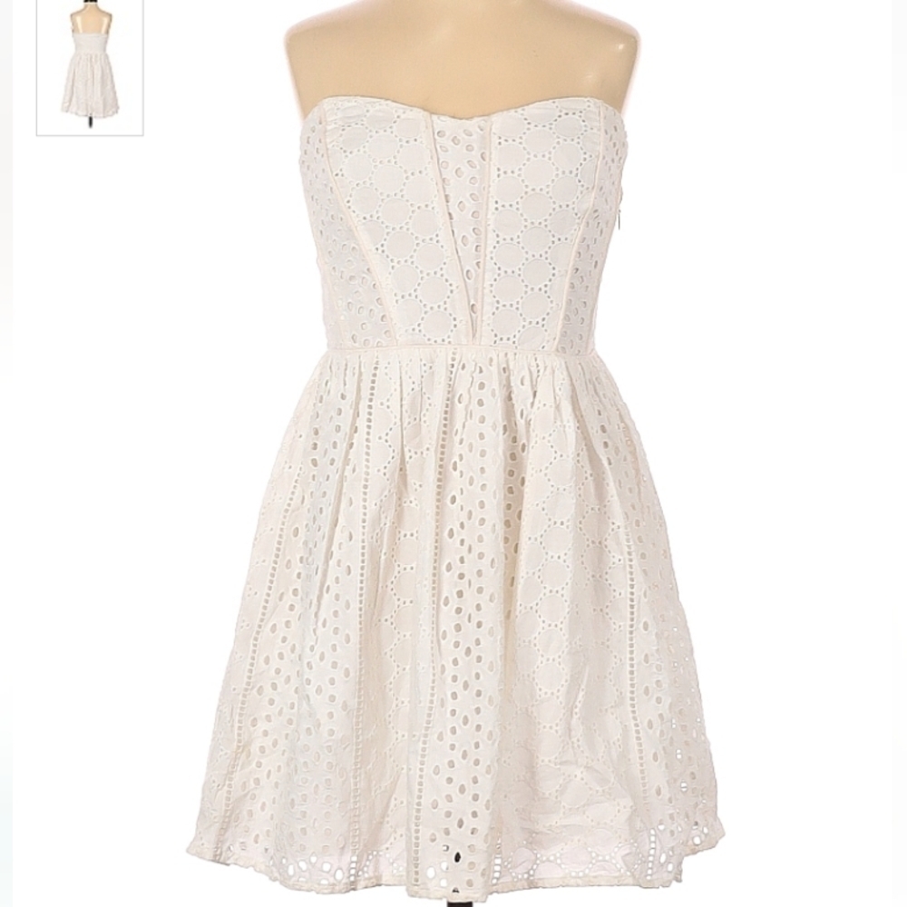 Kimchi Blue Lined Eyelet Strapless Dress Eggshell Size Medium - Picture 13 of 16